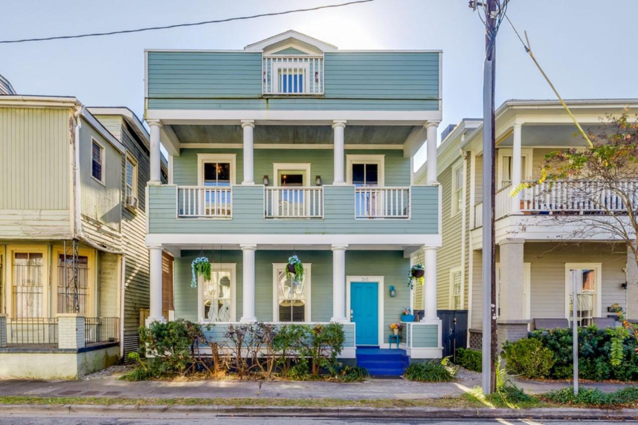 Southern Charmer-Historic District Downtown-Front Porch-Walk Score 90!!-Private Parking-1 Minute To Forsyth Park Savannah Luaran gambar